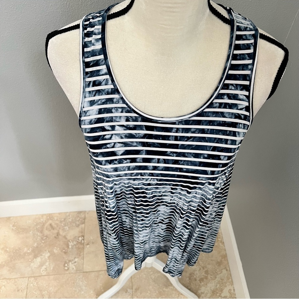 Verve Ami Blue and White Striped Handkerchief Tank Top - Picture 3 of 11